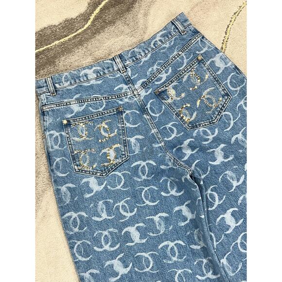 Chanel 23B Runway Light Blue Denim White CC Print Logo Baggy Oversized Jeans 34 - Picture 10 of 10